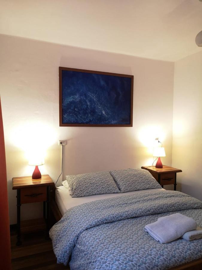 Hostal Vitalia Сантьяго Экстерьер фото